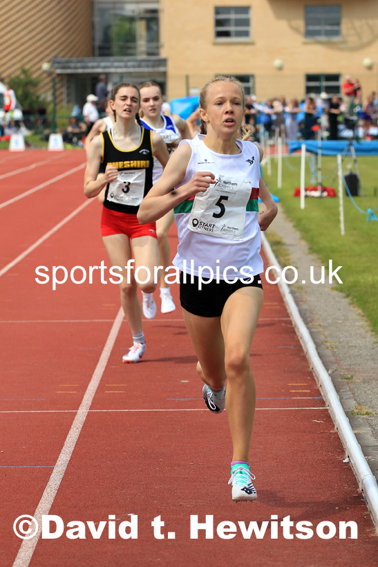 Womens Under-17s 800 metres, 2022 Northern Inter Counties U17s and U15s Track and Field, York, Thursday, June 2nd. Photo: David T. Hewitson/Sports for All Pics